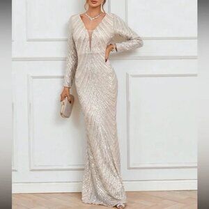Luxe V neck long sleeve party formal evening sequins gown dress